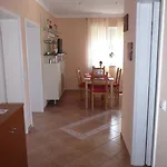 Apartamento Rafaela *