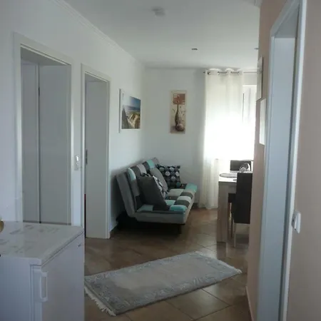 Rafaela Apartment